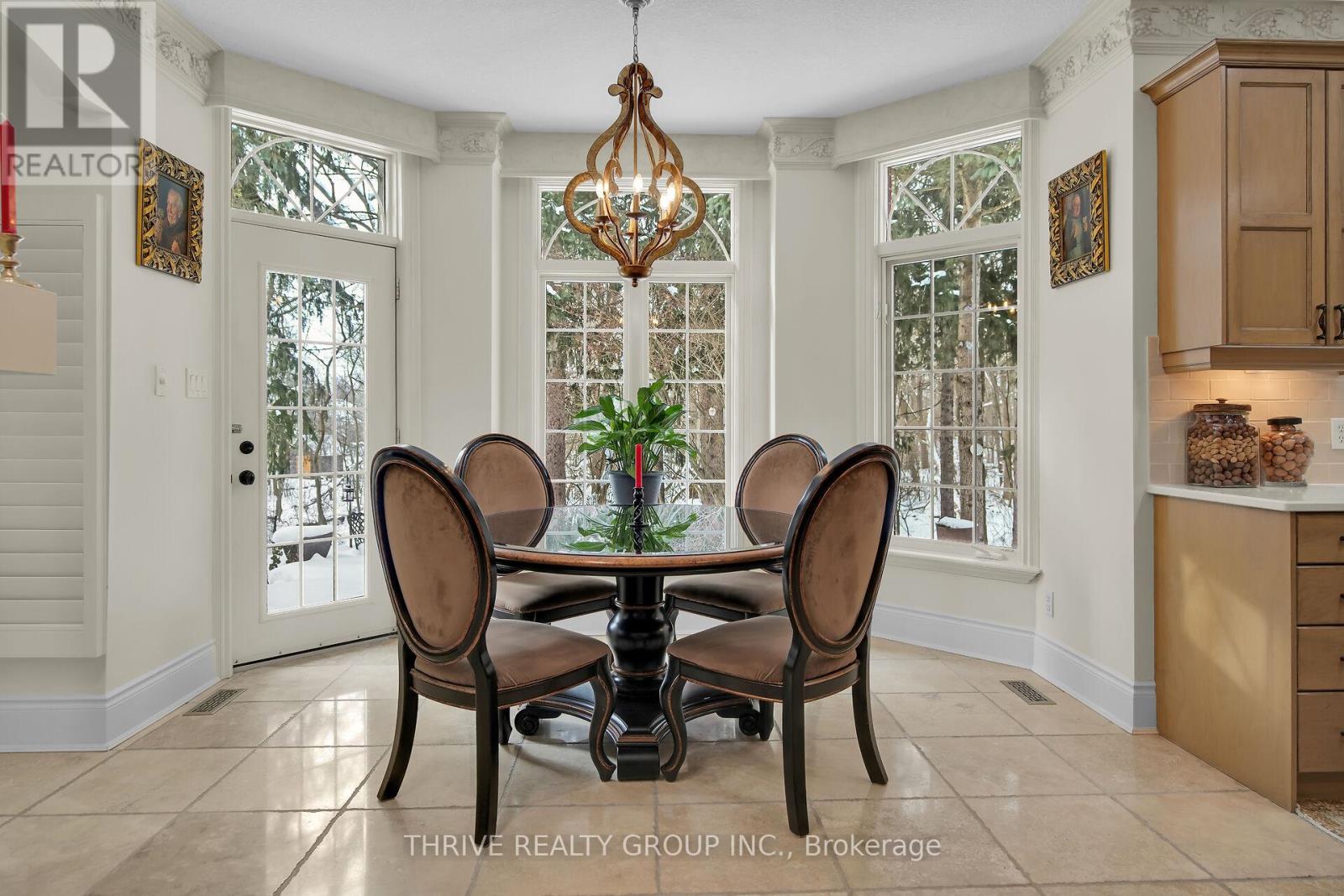 68 HAVENWOOD WAY - 11