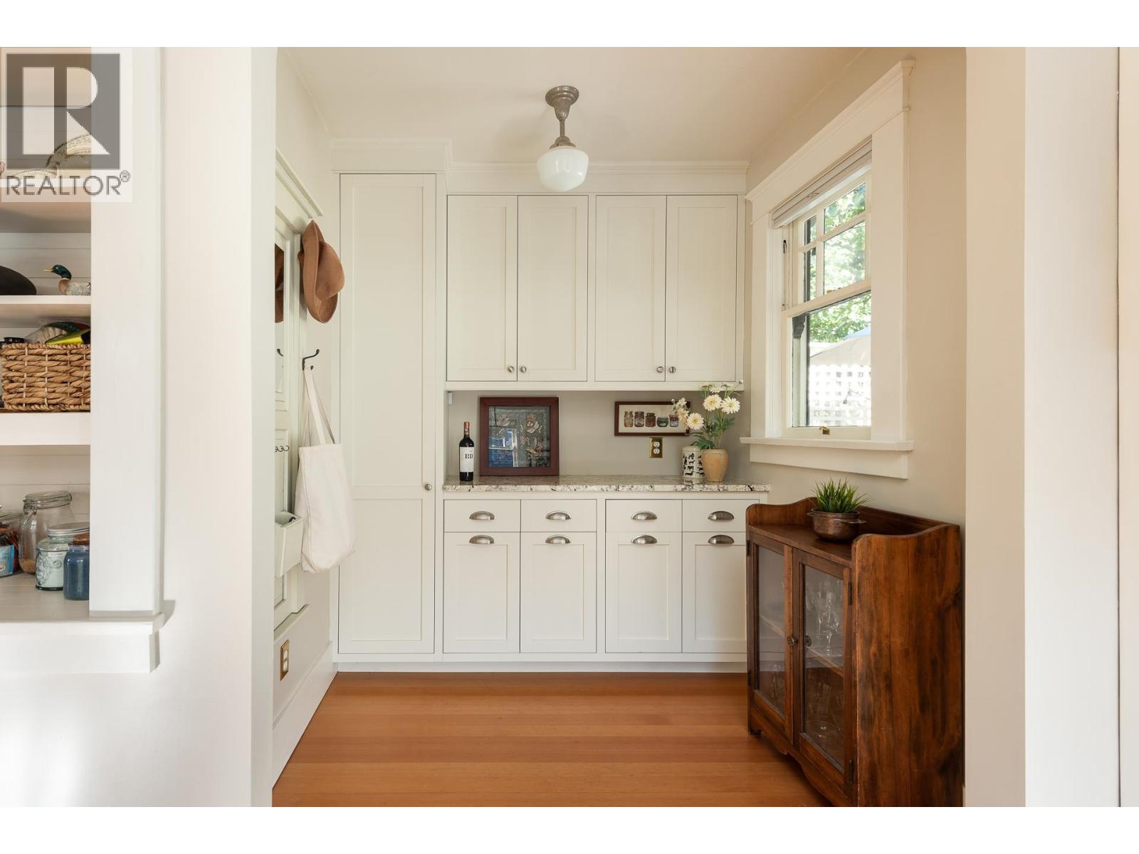 Photo of 309 NINTH STREET 10