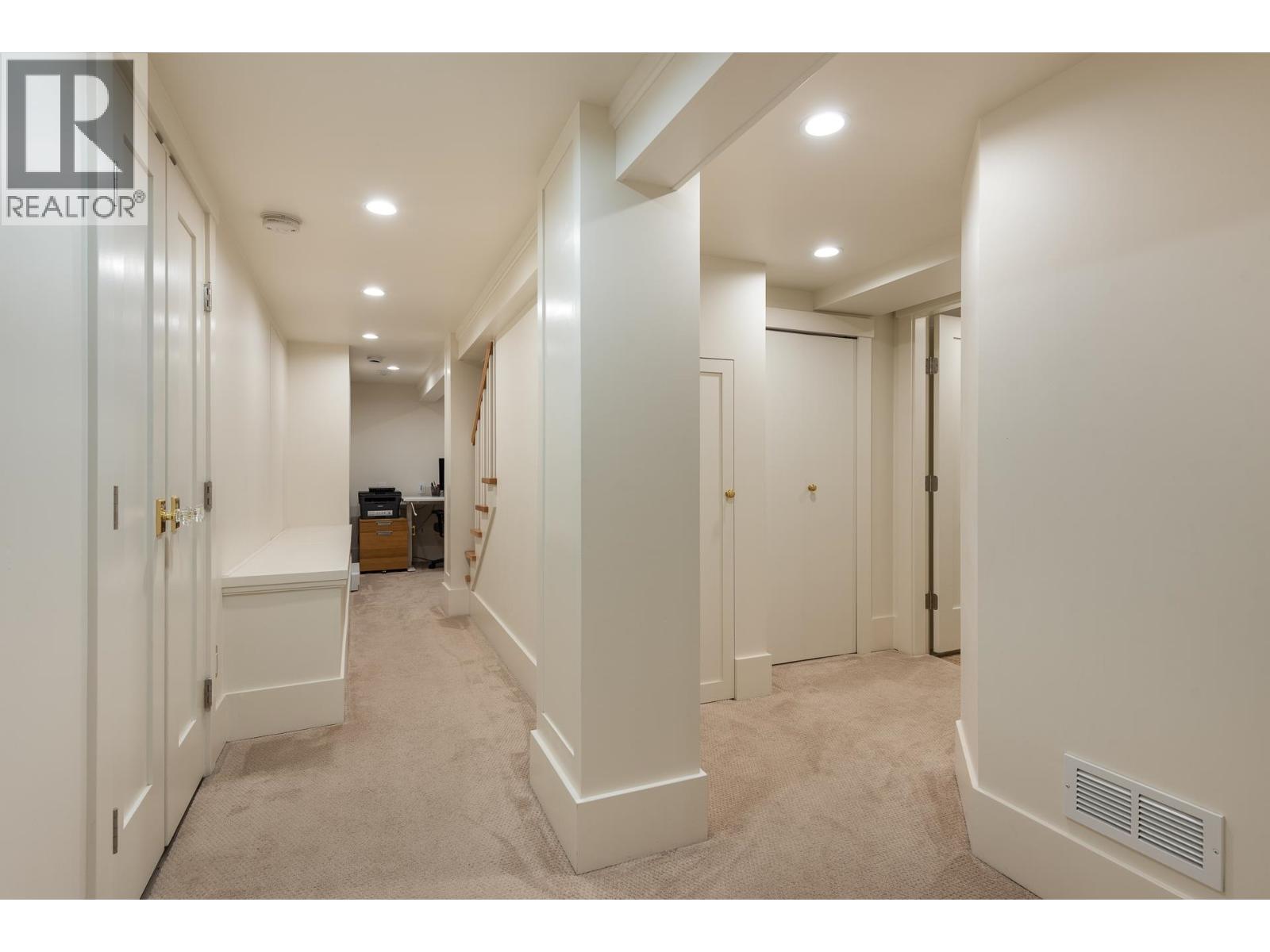 Photo of 309 NINTH STREET 21