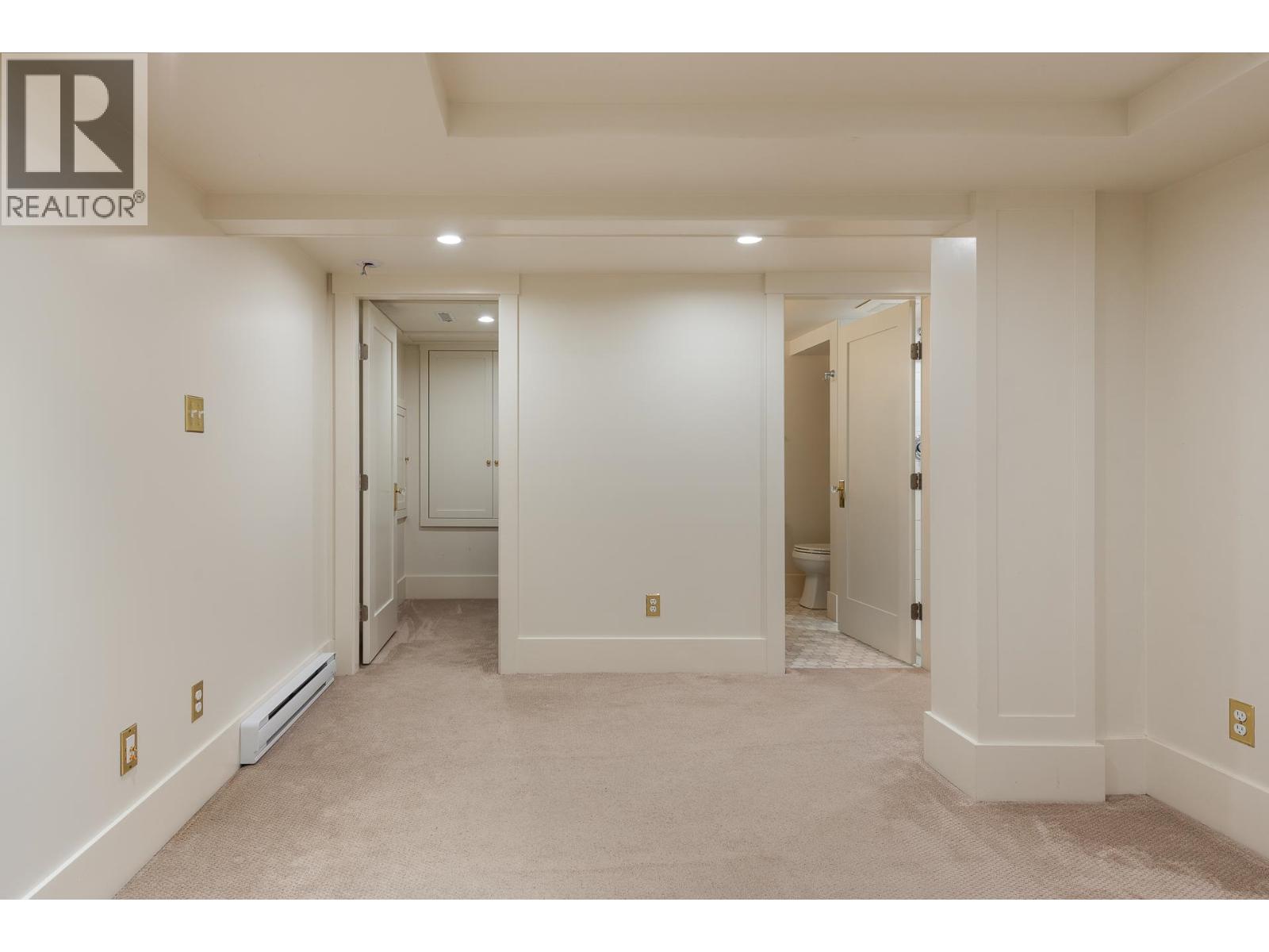 Photo of 309 NINTH STREET 24