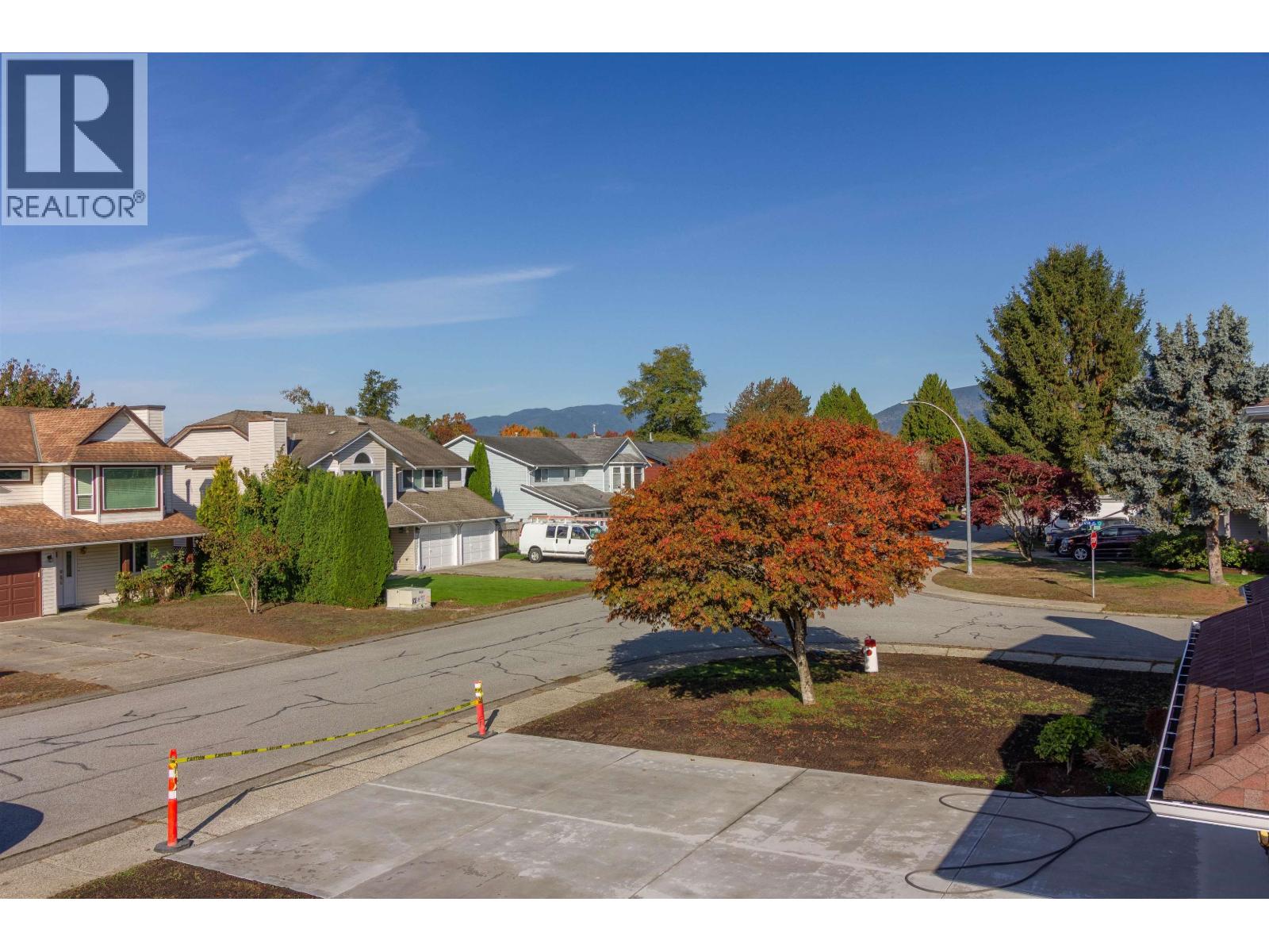 Photo of 12362 188A STREET 19