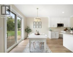 56 Redwood, Kingsville, ON N0R1B0 Photo 13