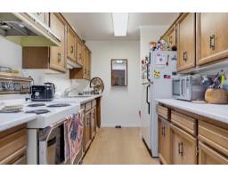 313 1437 Foster Street, White Rock, BC V4B3X6 Photo 13