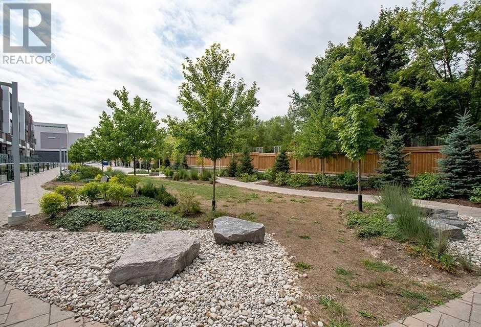 TH08- 780 Sheppard Avenue East, Toronto, ON photo 19