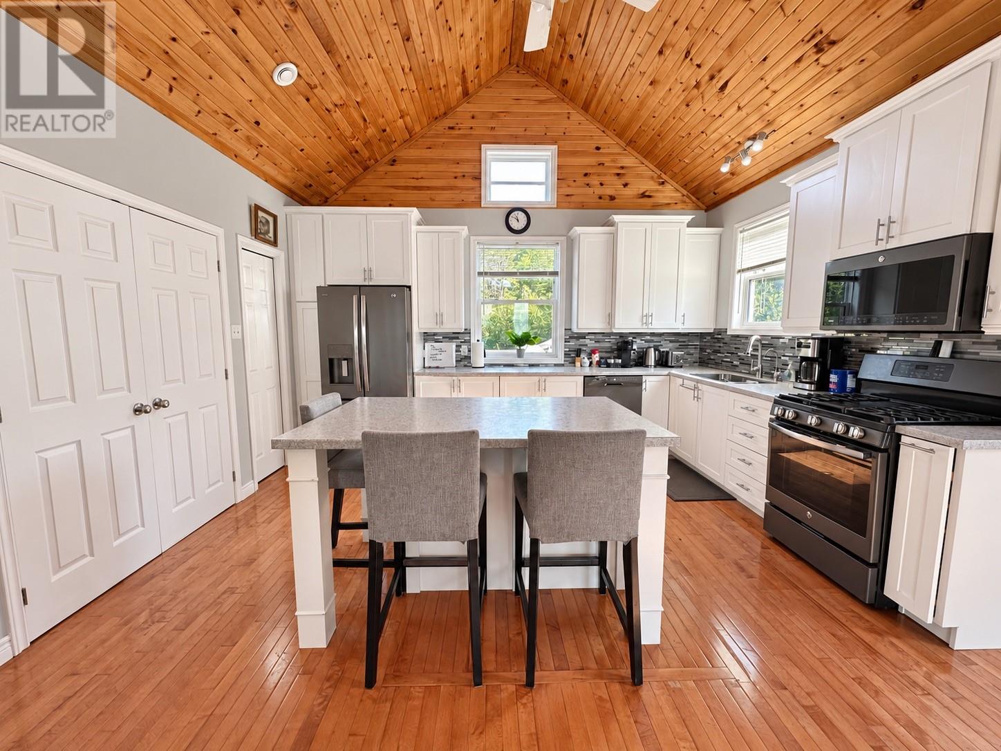 7 Lamberts Barren Road - 7