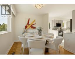 2007 Floralynn Crescent, North Vancouver, BC V7J2W1 Photo 8