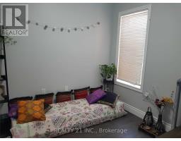 Bedroom 3 - 37 Pringdale Gardens Circle, Toronto, ON M1J0B1 Photo 11