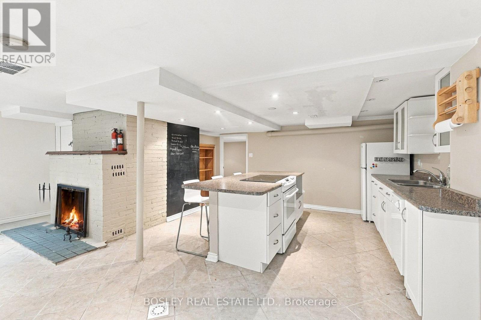 115 Highfield Road, Toronto, ON photo 20