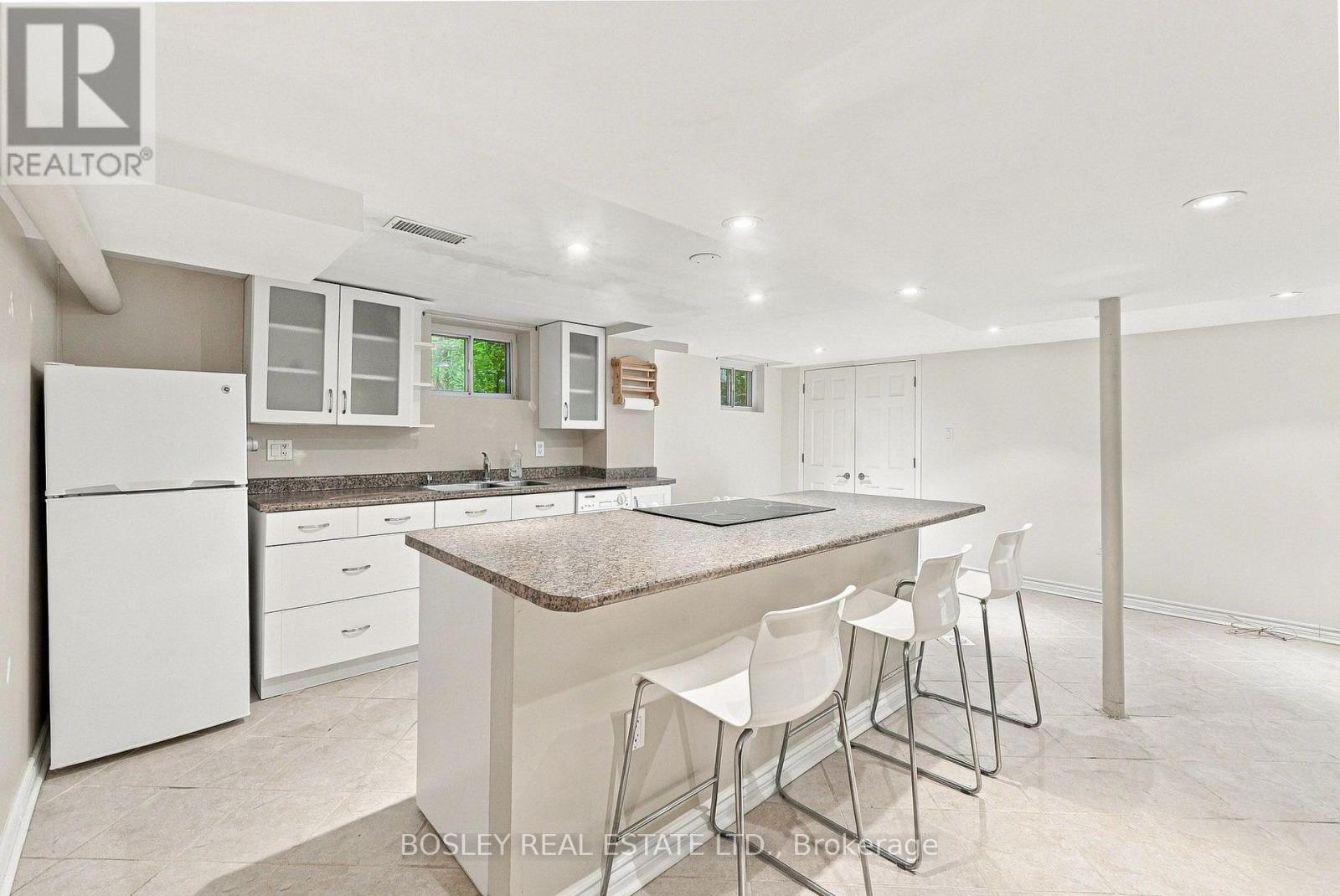 115 Highfield Road, Toronto, ON photo 21