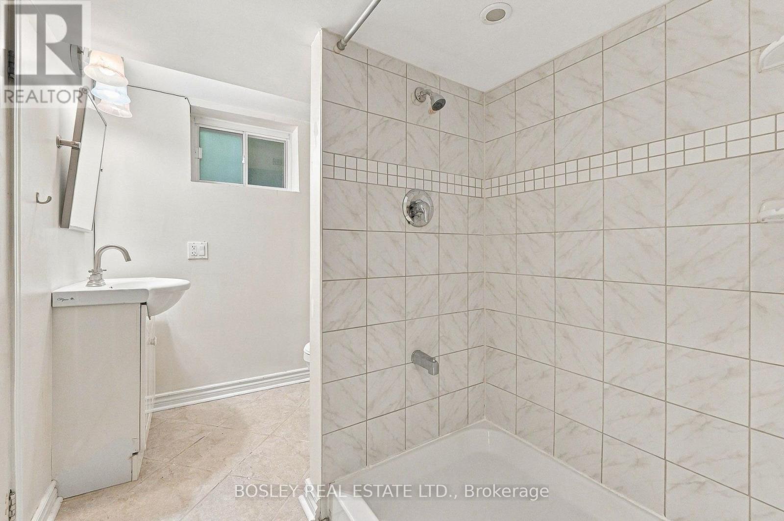 115 Highfield Road, Toronto, ON photo 27