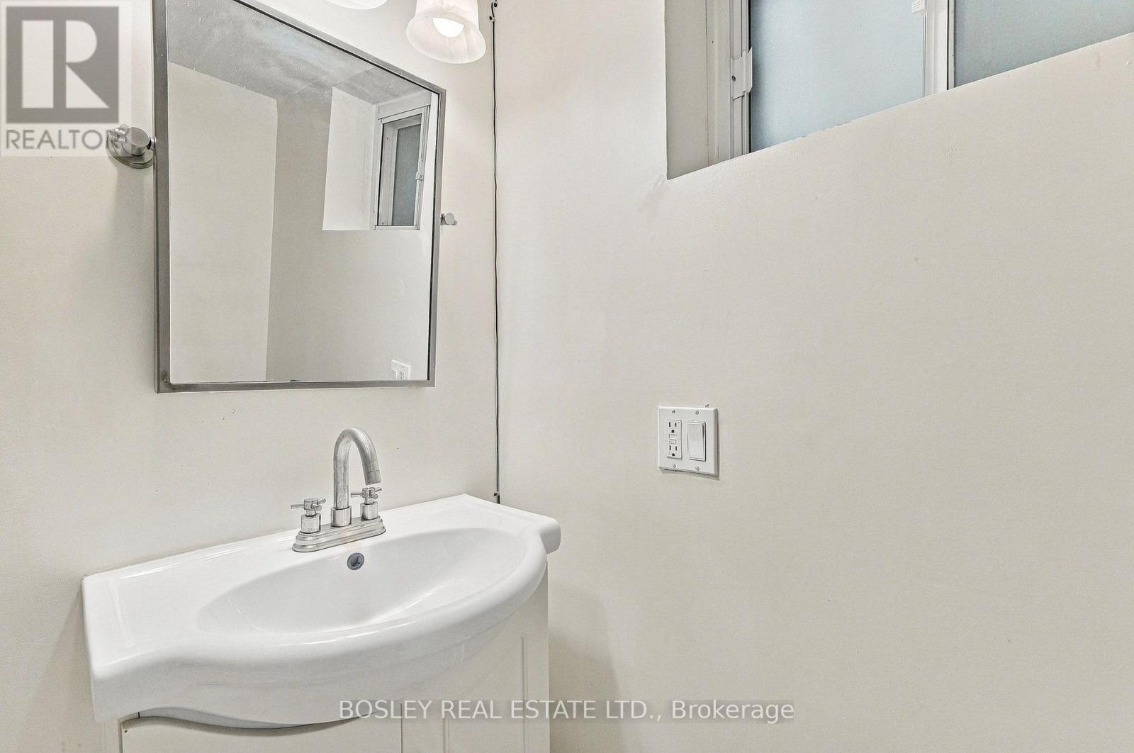 115 Highfield Road, Toronto, ON photo 29