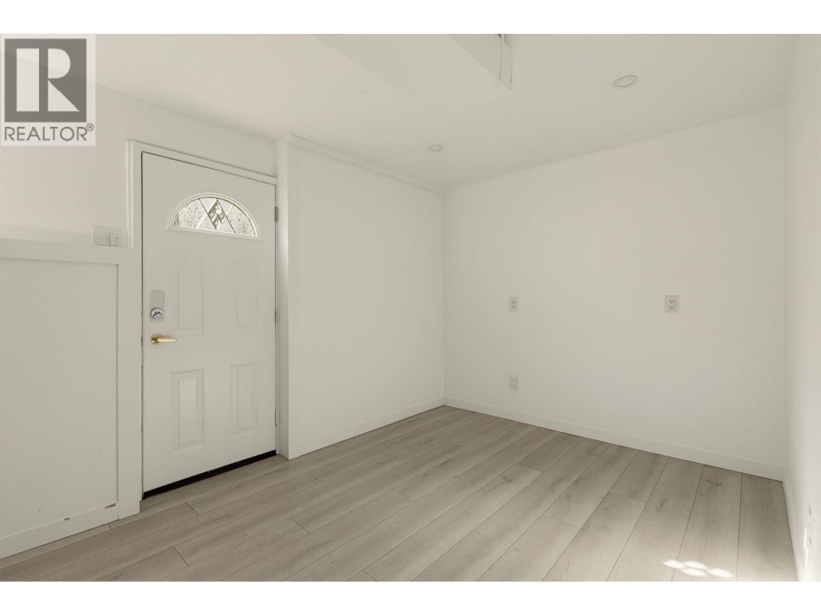 Photo of 2007 FLORALYNN CRESCENT 25