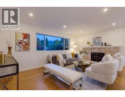 2007 Floralynn Crescent, North Vancouver, BC V7J2W1 Photo 34