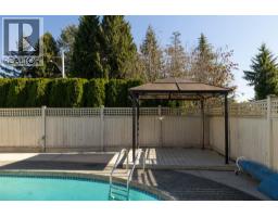 2007 Floralynn Crescent, North Vancouver, BC V7J2W1 Photo 26