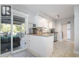 Living room - 169 Schweitzer Street, Kitchener, ON N2K1C3 Photo 13
