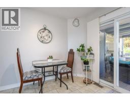 Kitchen - 169 Schweitzer Street, Kitchener, ON N2K1C3 Photo 14