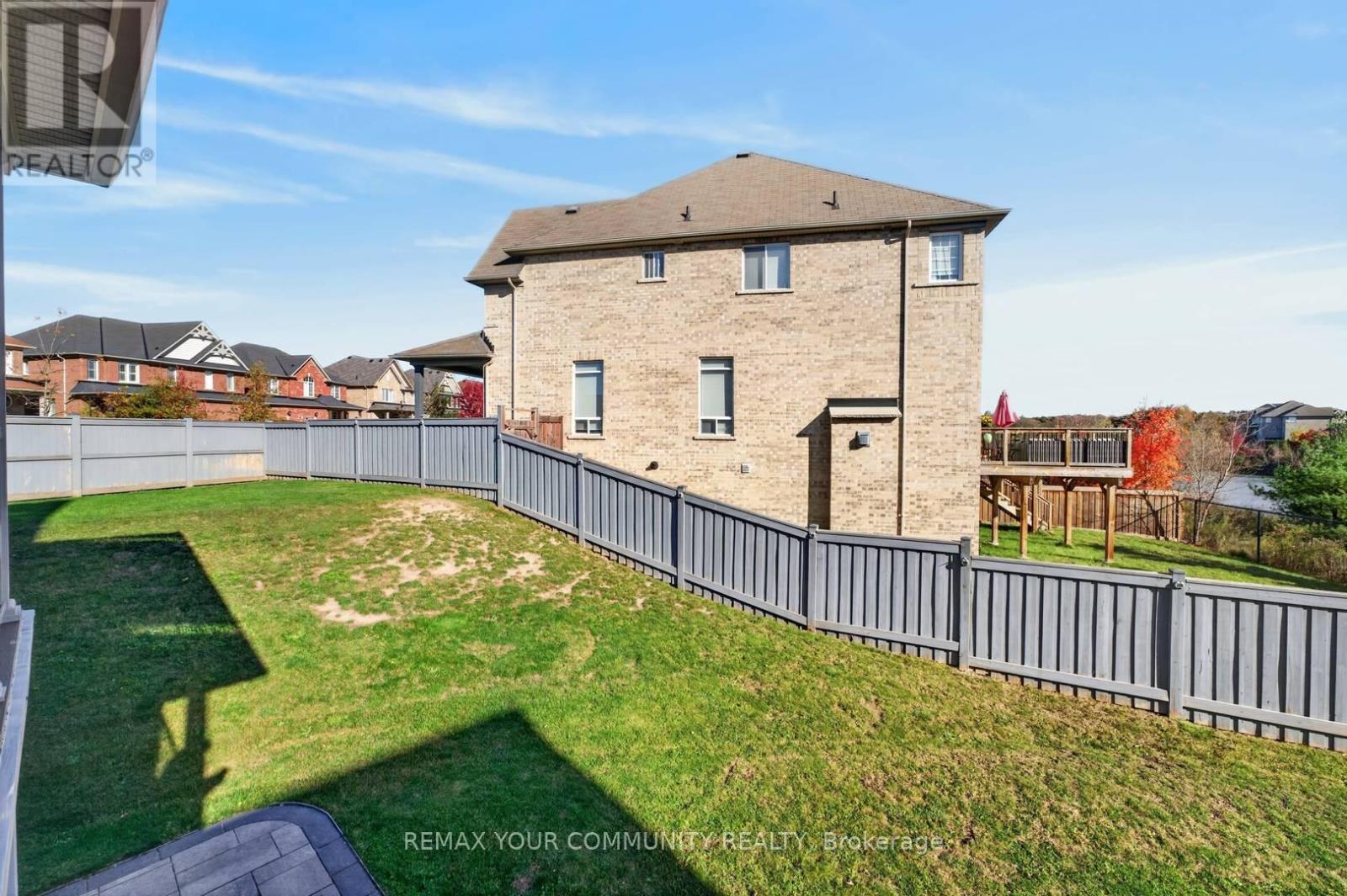 124 McGahey Street, New Tecumseth, ON photo 48