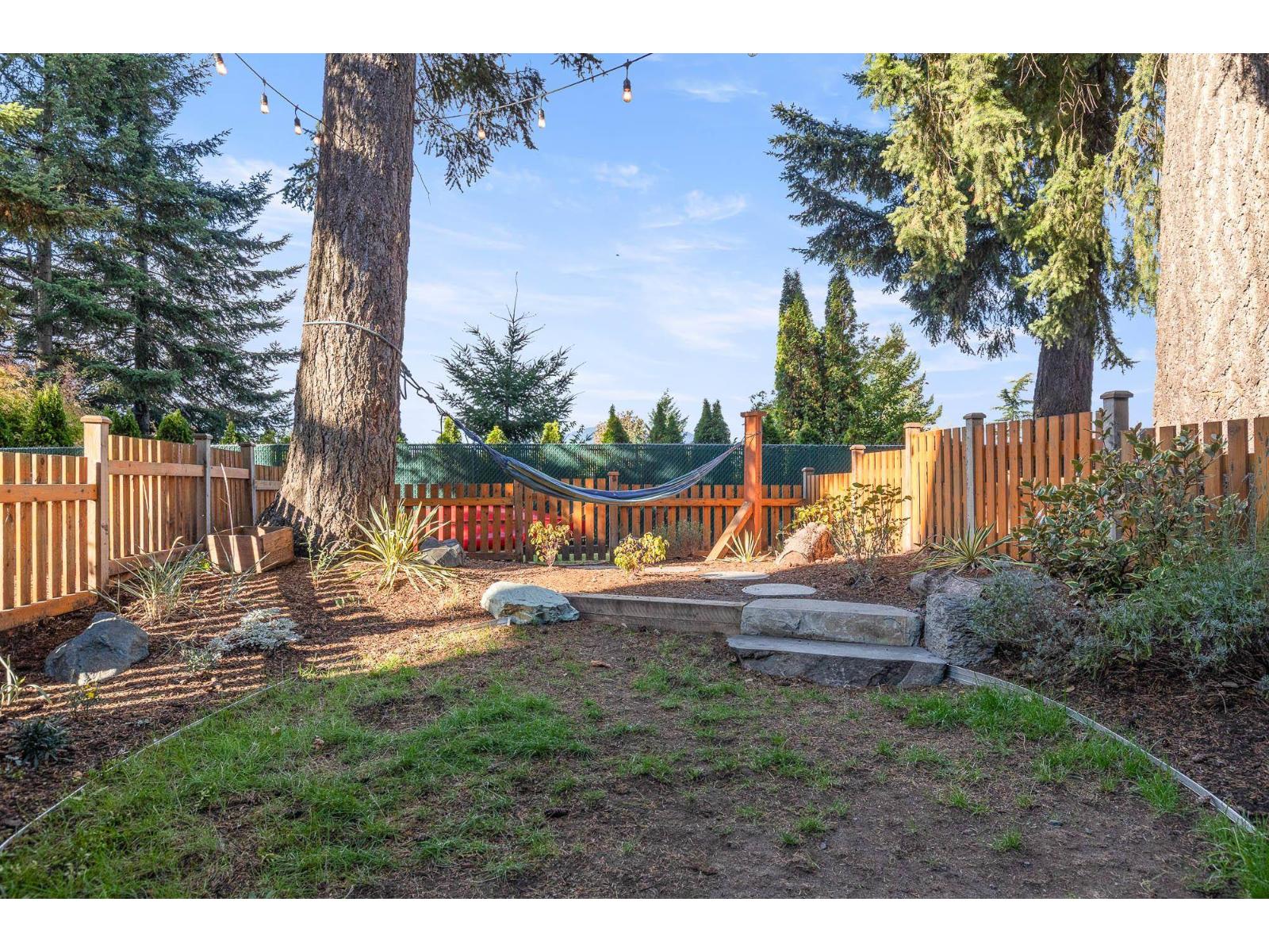Photo of 44 5837 SAPPERS WAY, Garrison Crossing 38
