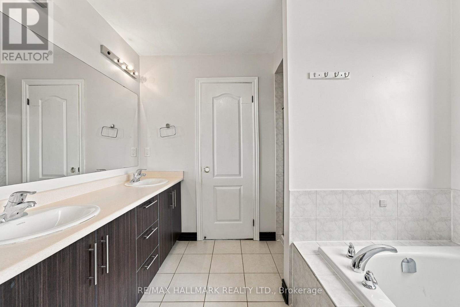 19 Durango Drive, Brampton, ON photo 32