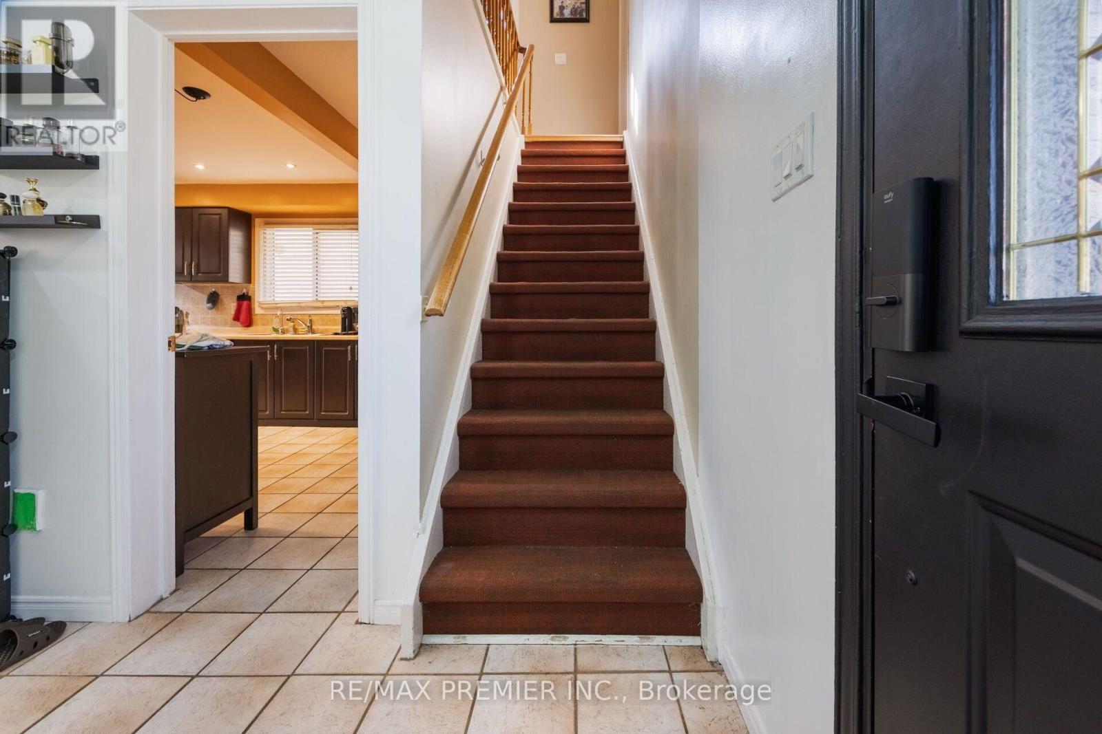 45 ROSEBUD AVENUE - 18