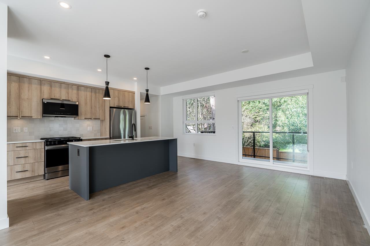 Photo of 14 10527 155 STREET 16