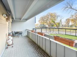 106 15 Kennedy Street, Winnipeg, MB R3C3X5 Photo 40