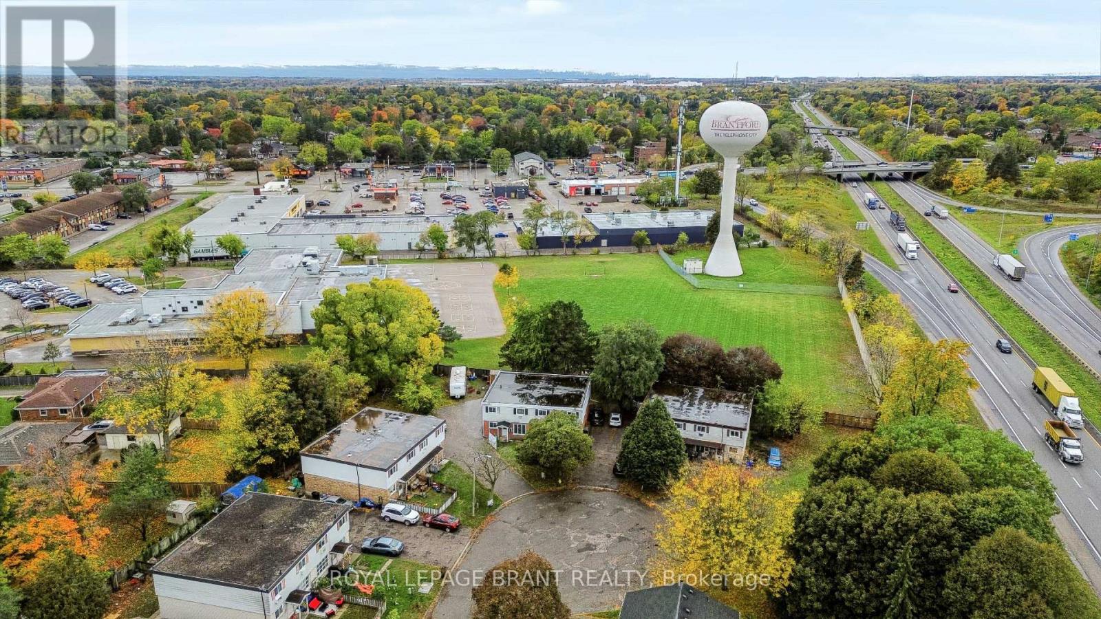 23 Brenda Court, Brantford, ON photo 11