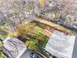 110 Sutherland Avenue, Selkirk, MB R1A0L8 Photo 43
