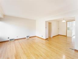 110 Sutherland Avenue, Selkirk, MB R1A0L8 Photo 8