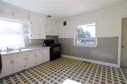 101 Second Street Ne, Teulon, MB R0C3B0 Photo 17