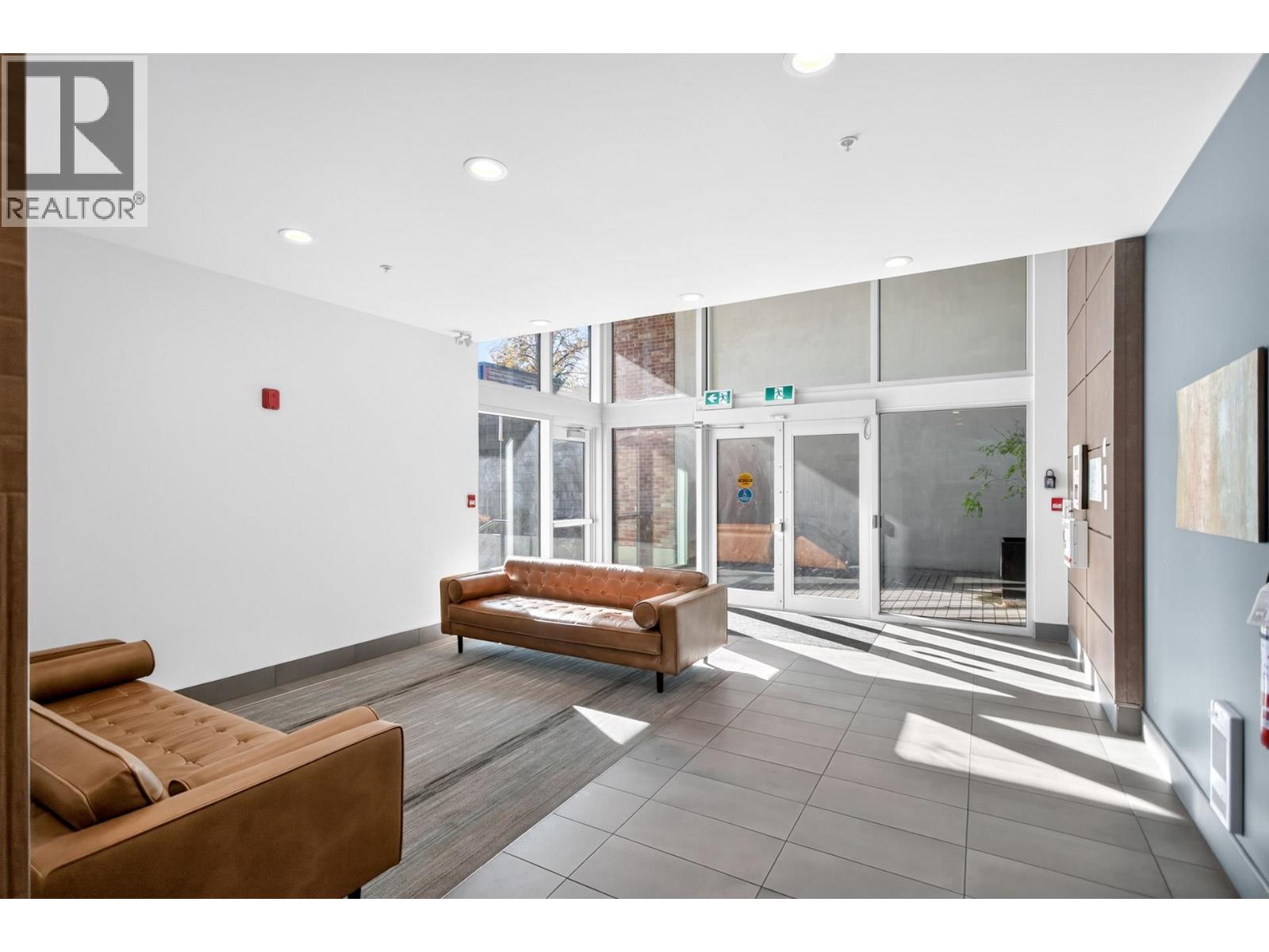 Photo of 406 4223 HASTINGS STREET 5