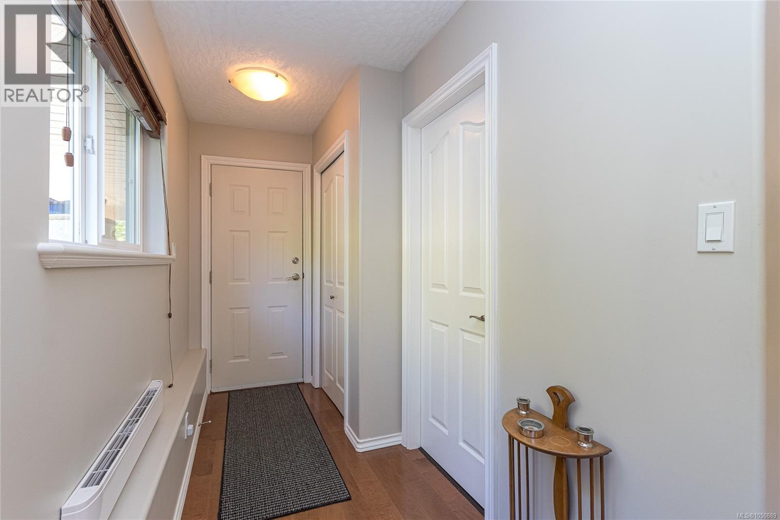  8593 Kingcome Crescent, North Saanich
