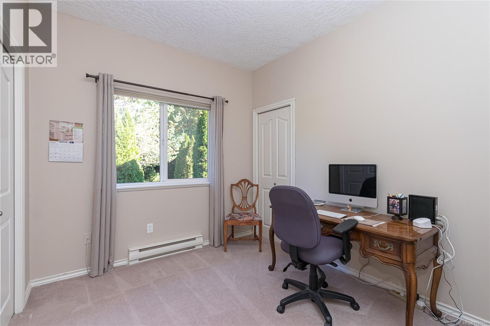 8593 Kingcome Cres - 18
