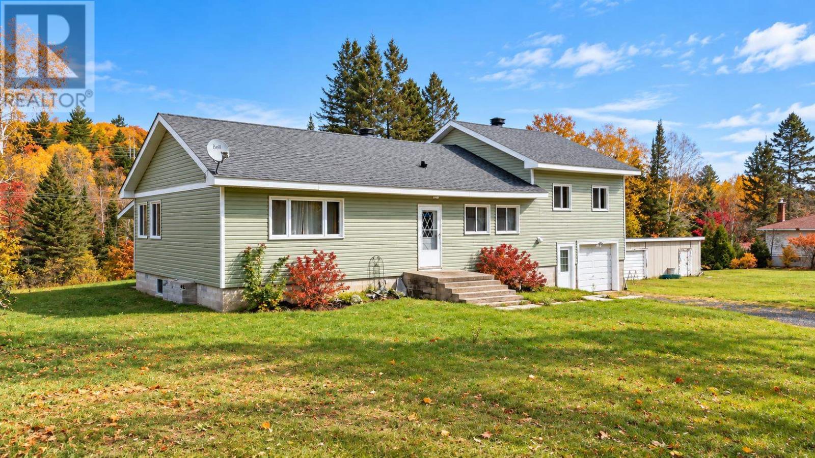 1157 Martin RD