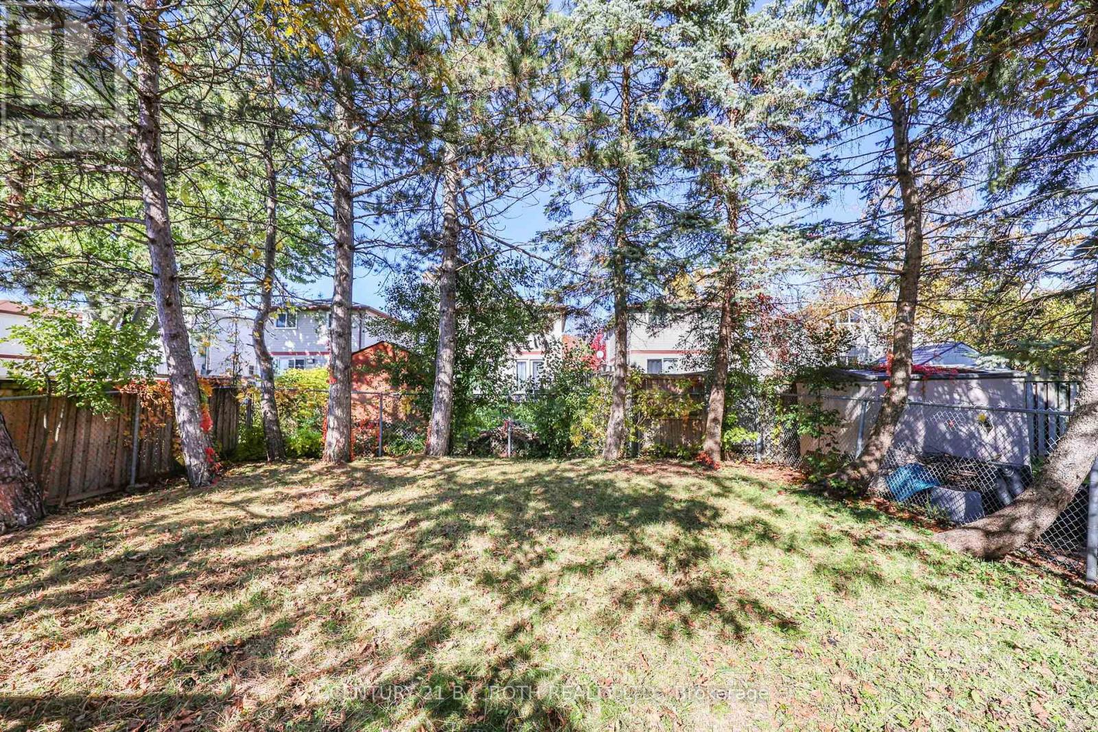 34 Hickling Trail, Barrie photo 35