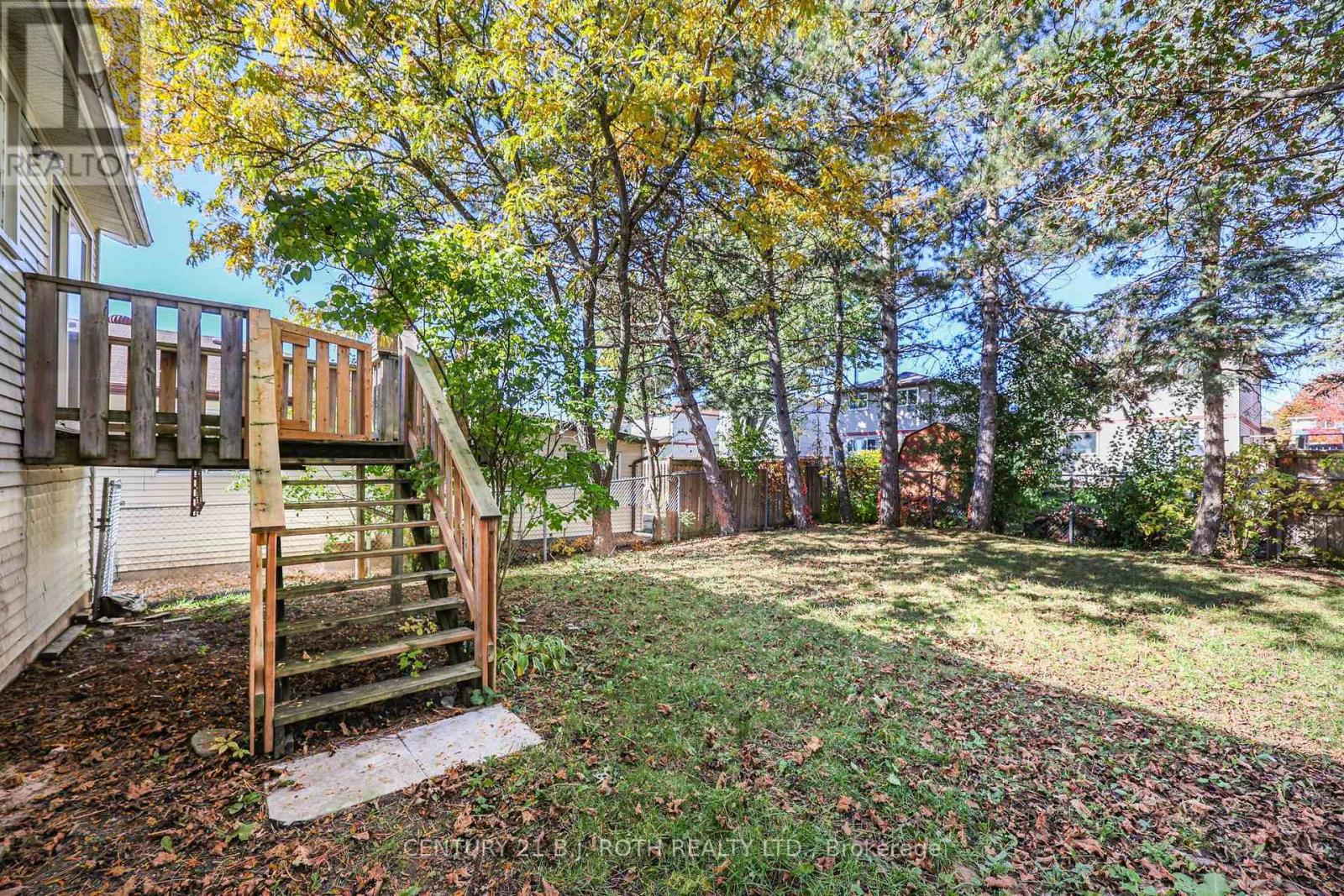 34 HICKLING TRAIL - 33