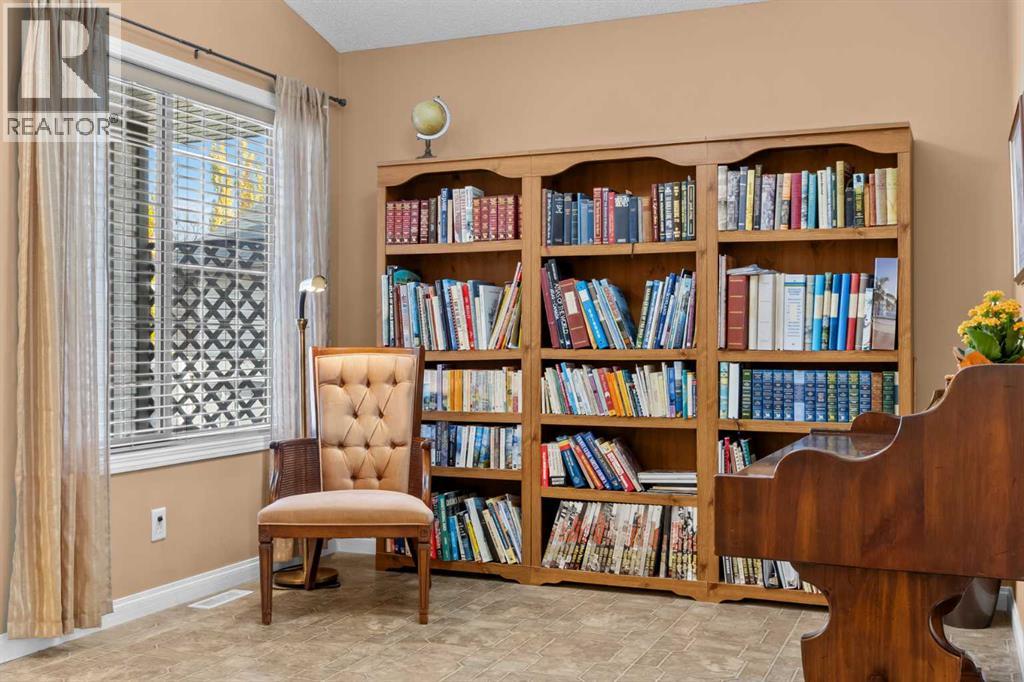 3 Tuscany Meadows Crescent NW photo 21