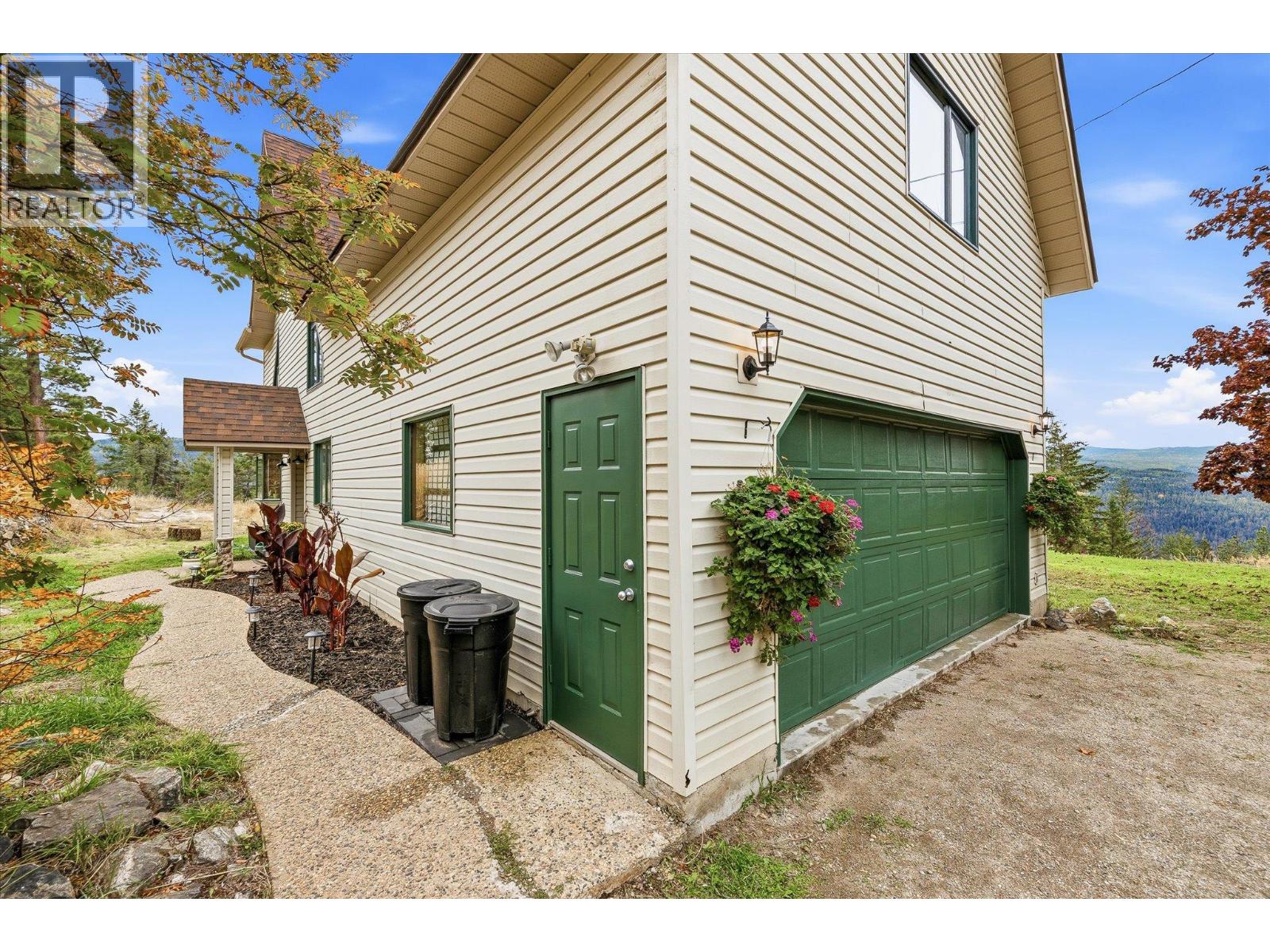  1957 Huckleberry Road, Kelowna