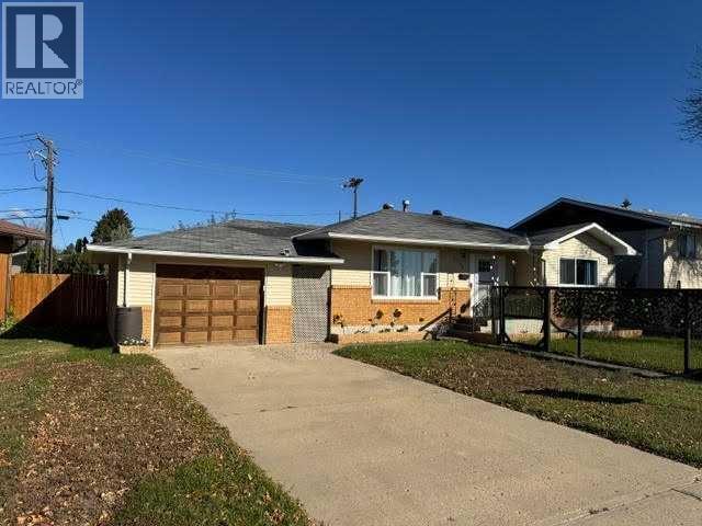 2711 Dunmore Road SE