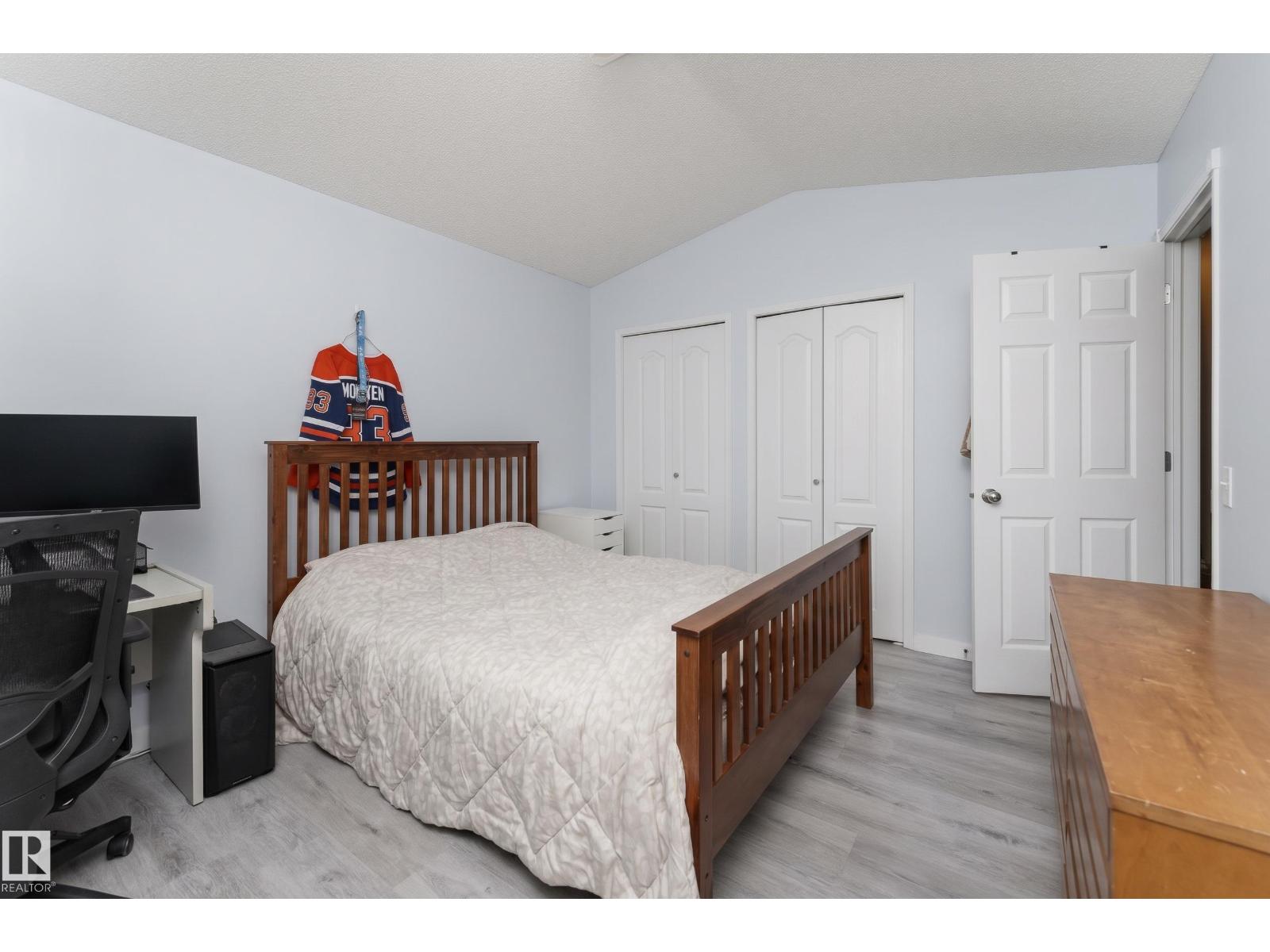 112 Brintnell Boulevard NW, photo 16