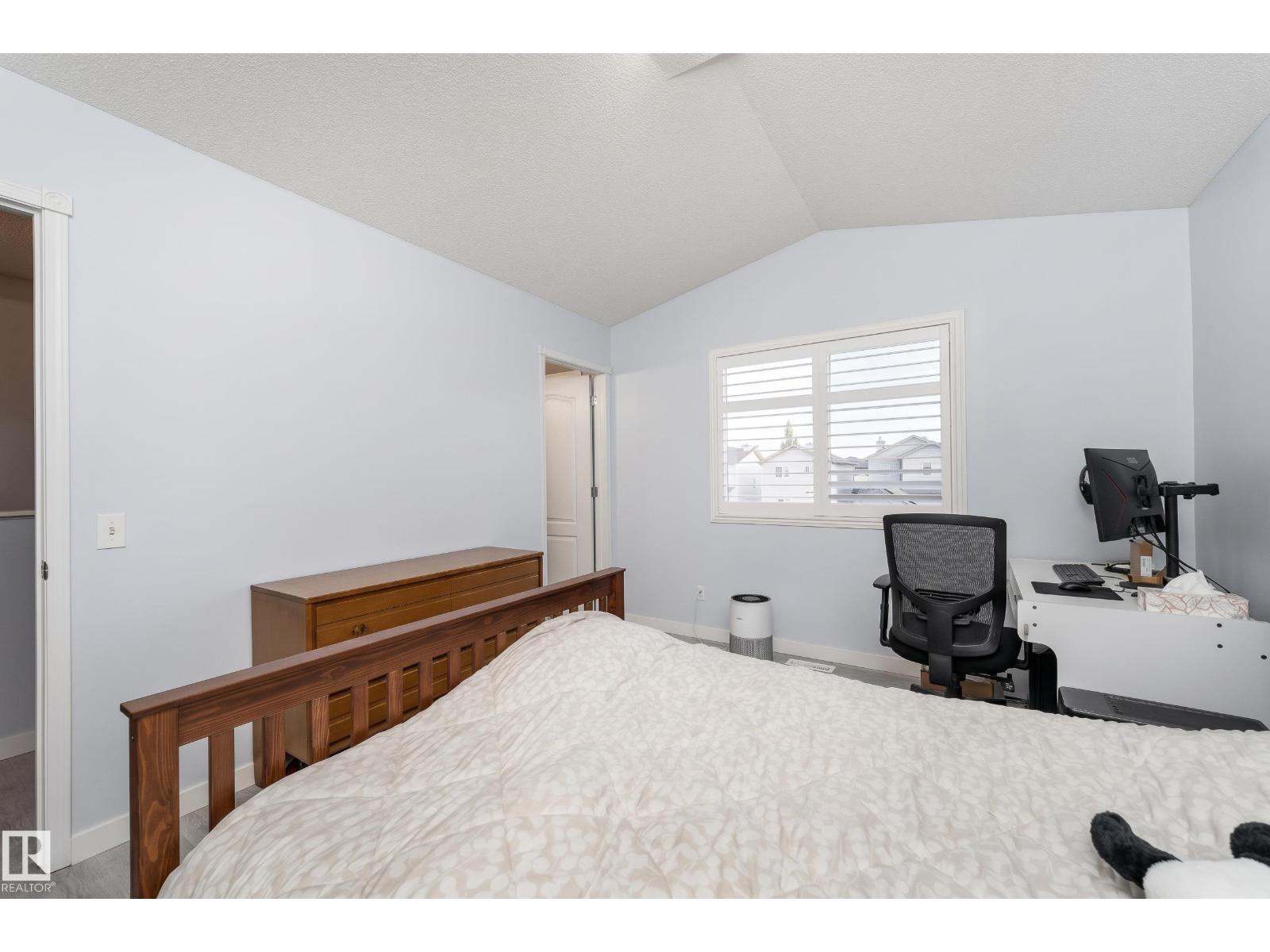 112 Brintnell Boulevard NW, photo 17