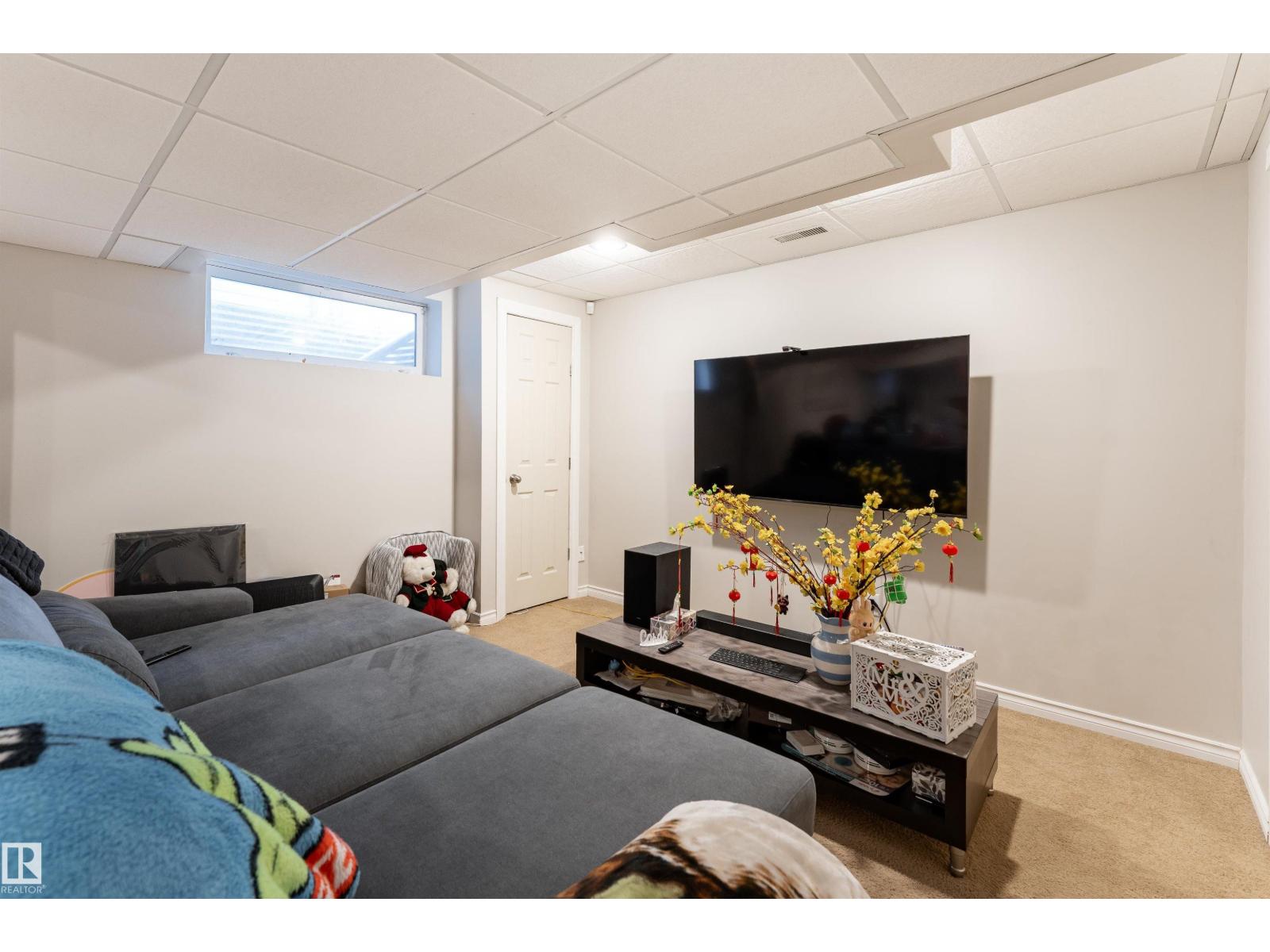 112 Brintnell Boulevard NW, photo 24