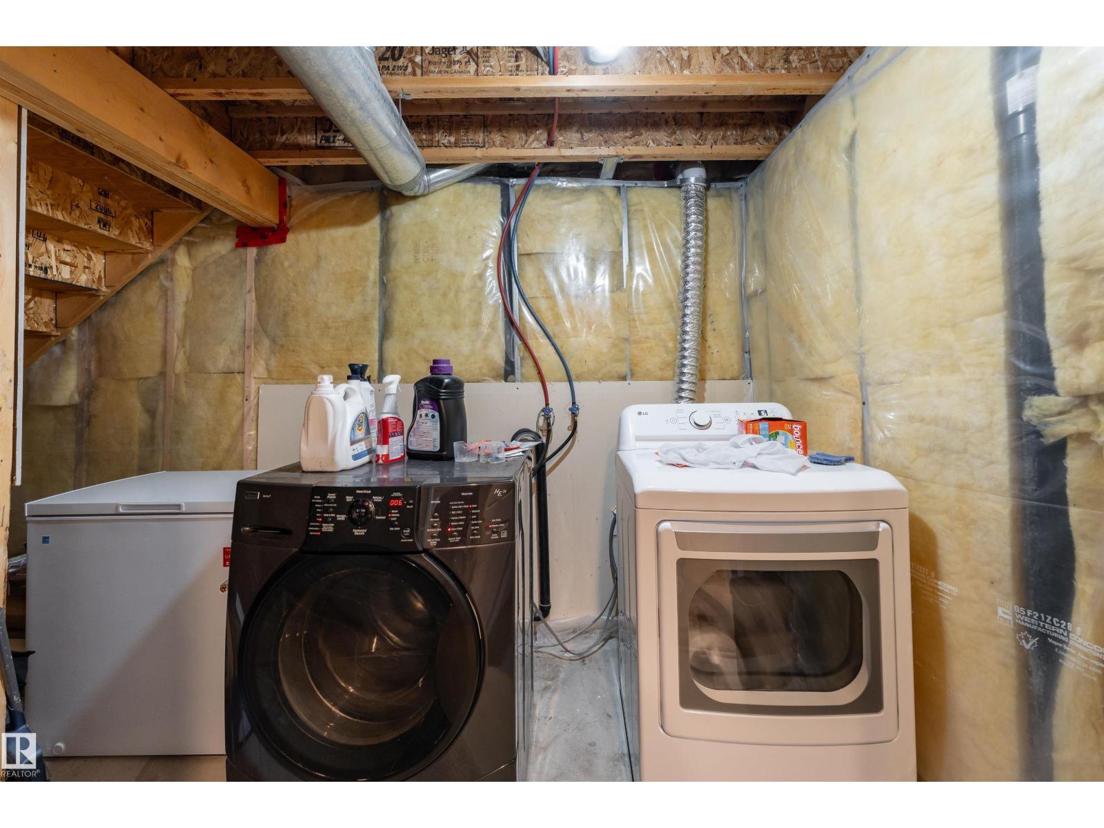 112 Brintnell Boulevard NW, photo 28