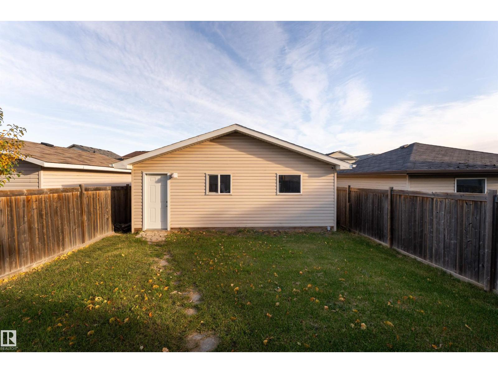 112 Brintnell Boulevard NW, photo 32