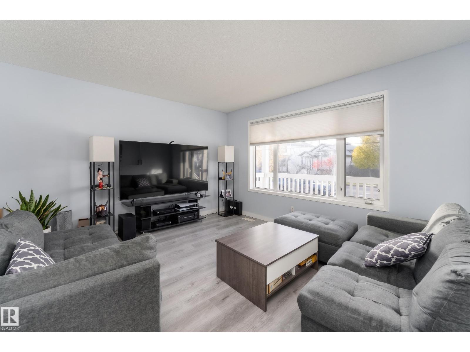 112 Brintnell Boulevard NW, photo 4