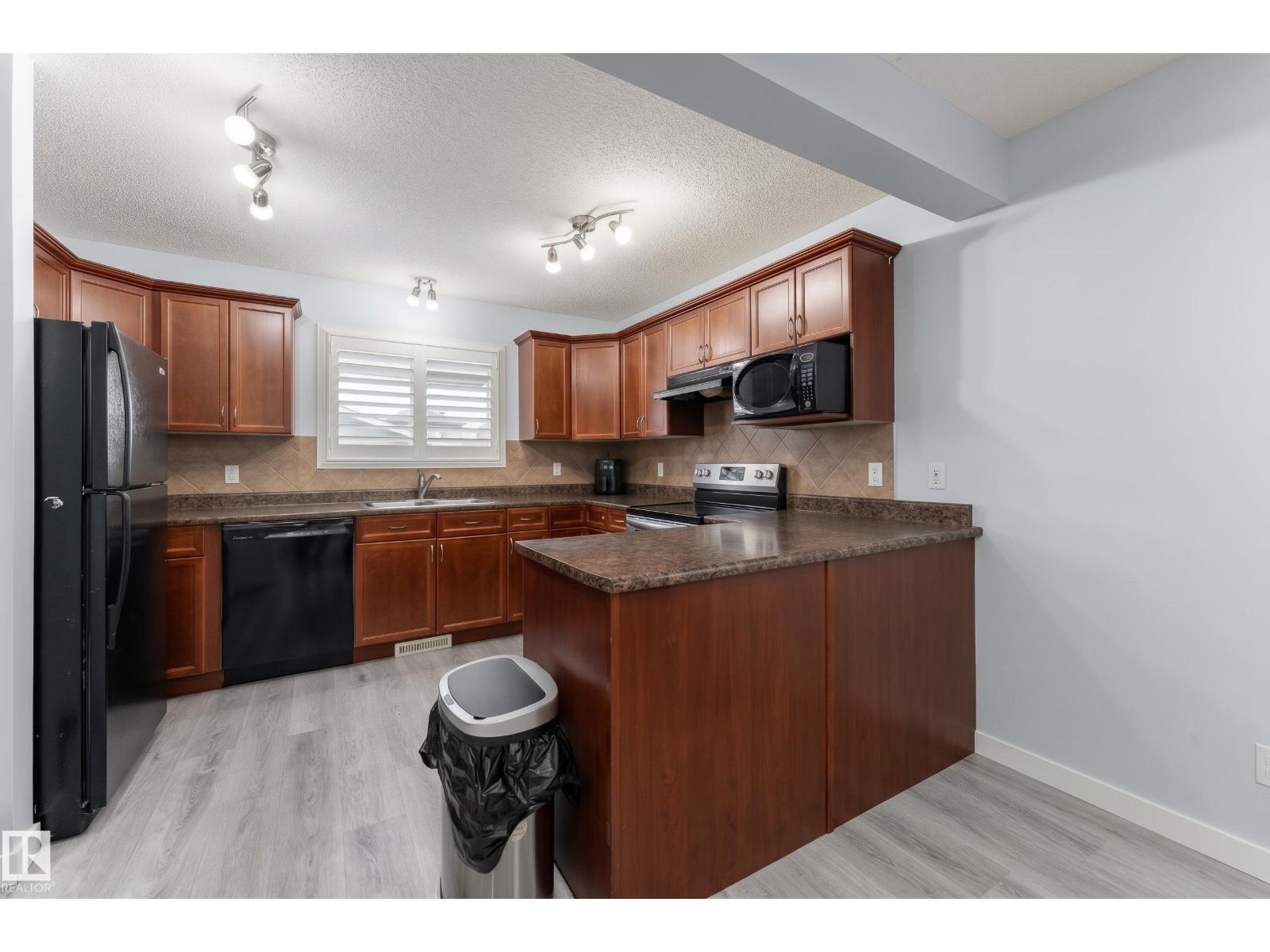 112 Brintnell Boulevard NW, photo 9