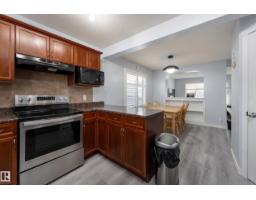 Mud room - 112 Brintnell Bv Nw, Edmonton, AB T5Y0C3 Photo 11