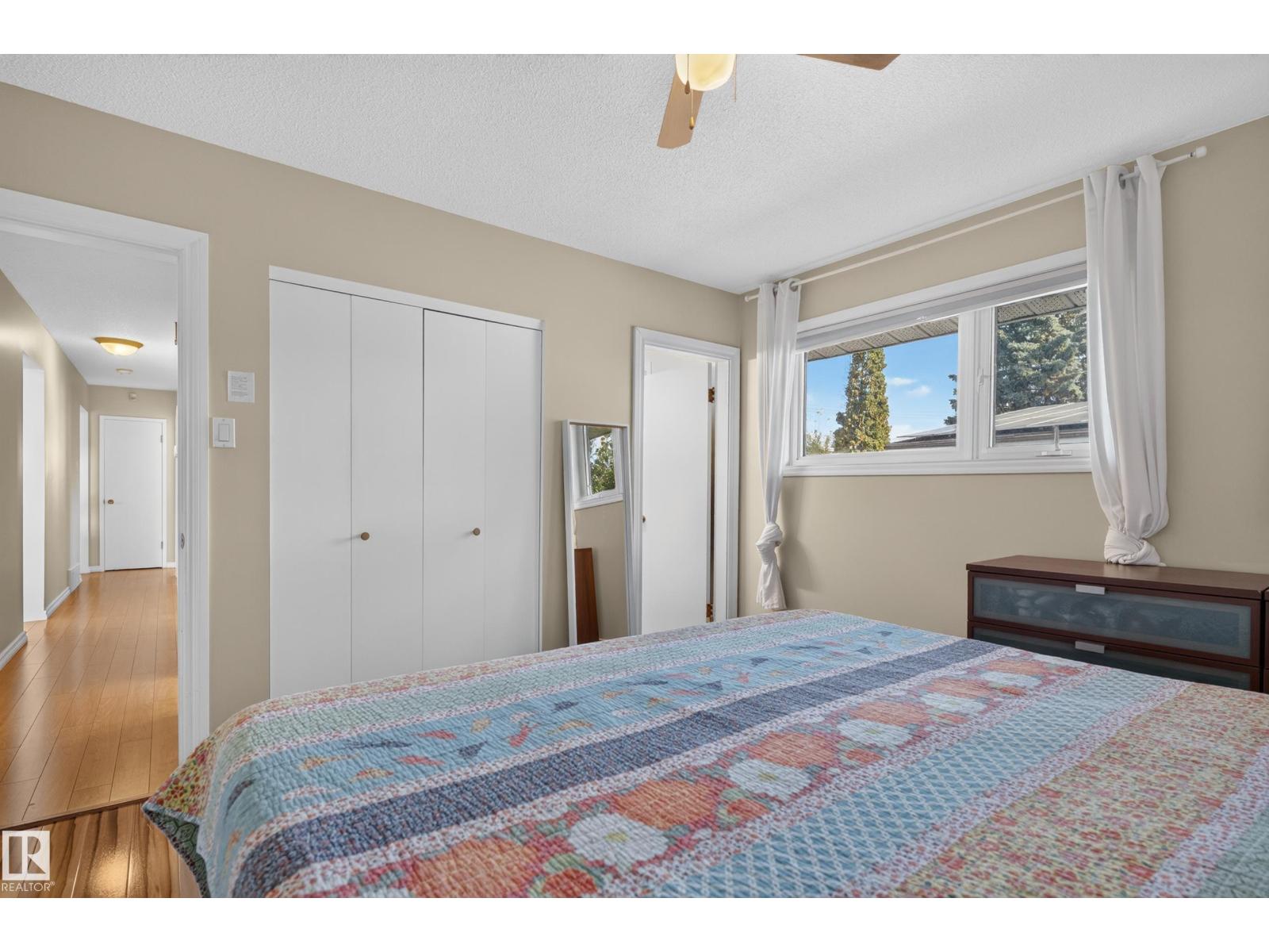 6512 94 Avenue NW, Ottewell — photo 17 of 30: Property photo