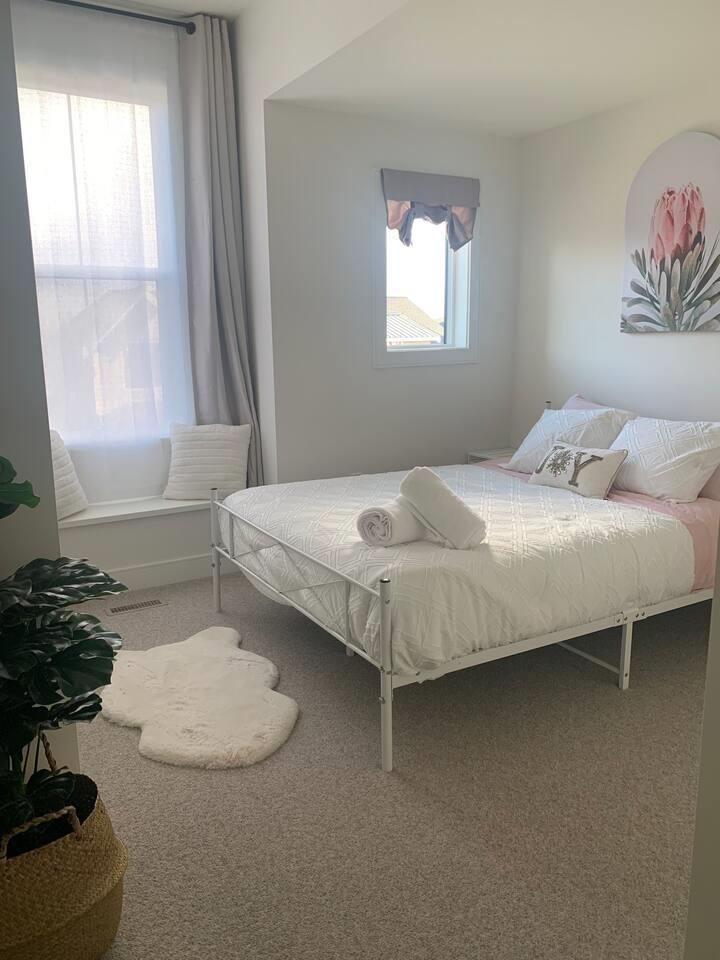 Photo 16 of 20