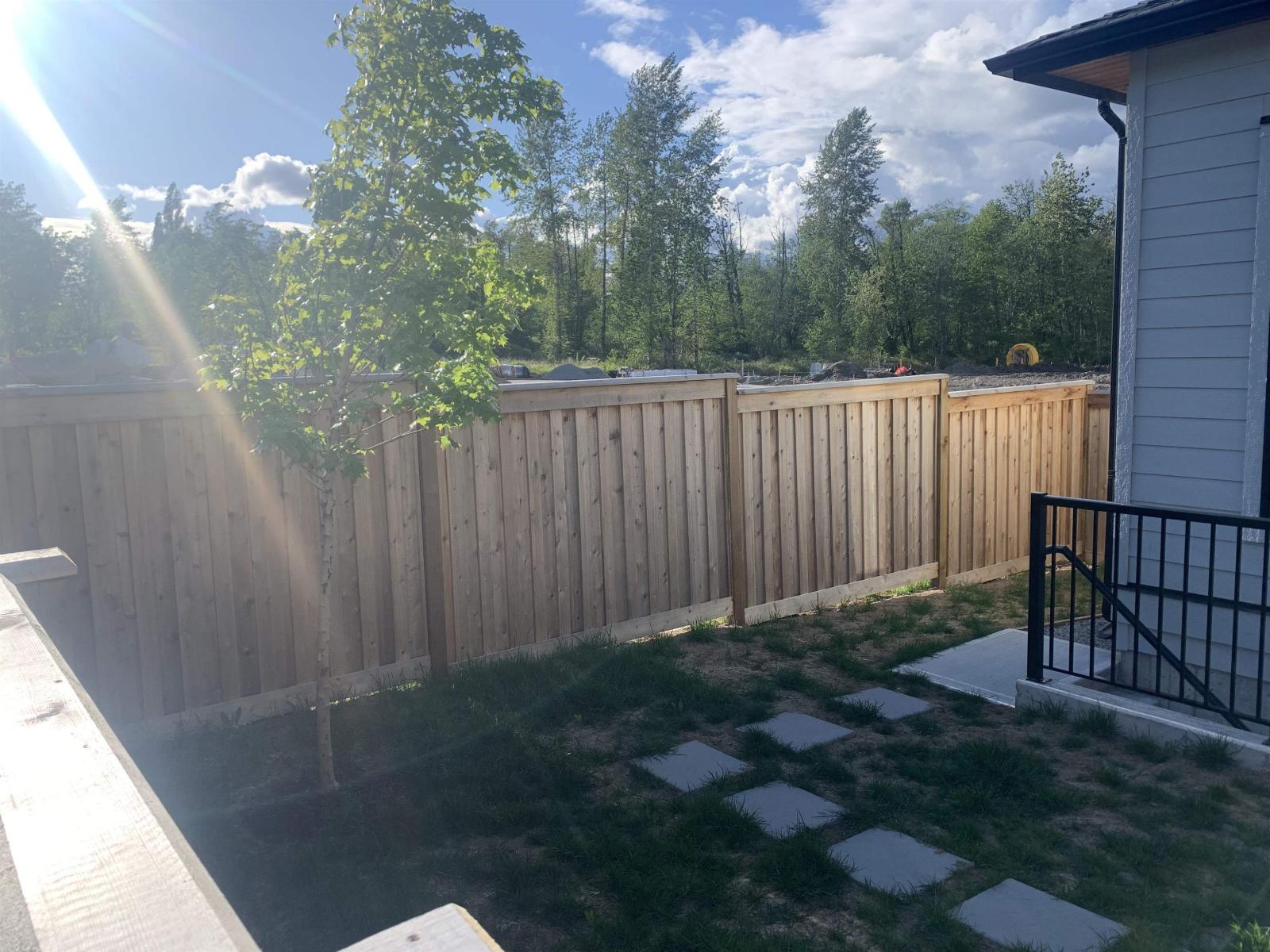 Photo 9 of 20